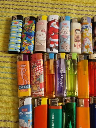 Lotto 33 Accendini Misti BIC, Flaminaire, Grafic