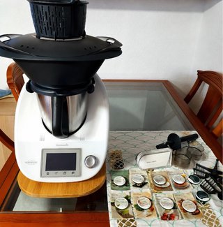 Thermomix TM5 con libros digitales