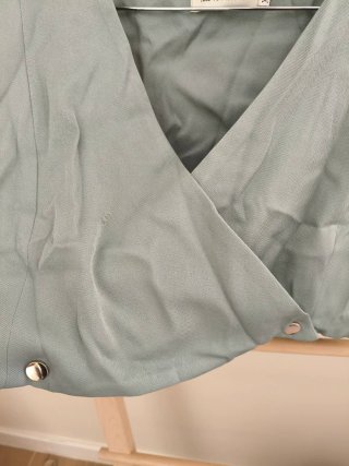 Conjunto de chaleco y pantalón aguamarina