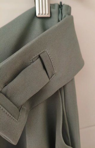 Conjunto de chaleco y pantalón aguamarina