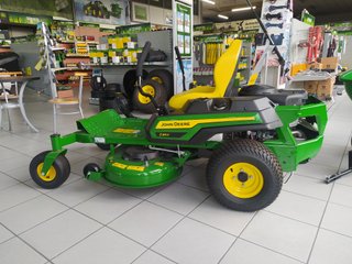 Cortacésped John Deere Z315E Giro Cero