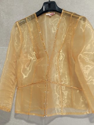 Chaqueta dorada fiesta pedrería