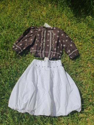 Conjunto Zara Blusa y Falda Globo Blanca nuevo