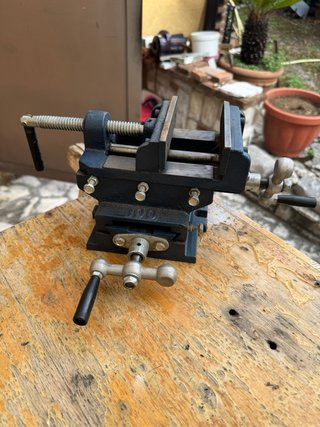 Morsa trasversale con maniglie