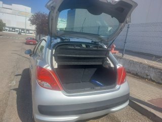 Peugeot 207 2010