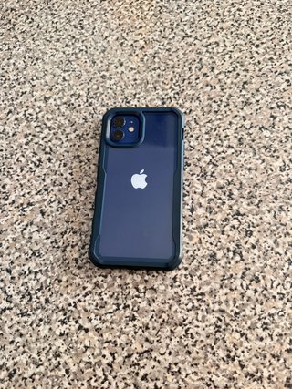 iPhone 12 128GB 84% Batería