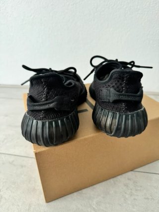 Adidas Yeezy Boost 350 V2 Onyx Talla 39