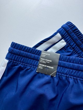 Pantalones cortos deportivos Adidas azules nuevo