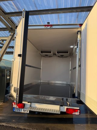 Camión Frigorífico 3500kg Mercedes