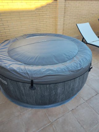 Mesa y sillas terraza/jardín