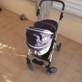 Carrito de muñecas