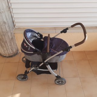 Carrito de muñecas