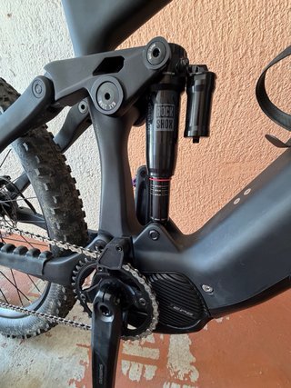 Bicicleta Eléctrica Carbono talla l solo 100 km