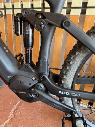 Bicicleta Eléctrica Carbono talla l solo 100 km