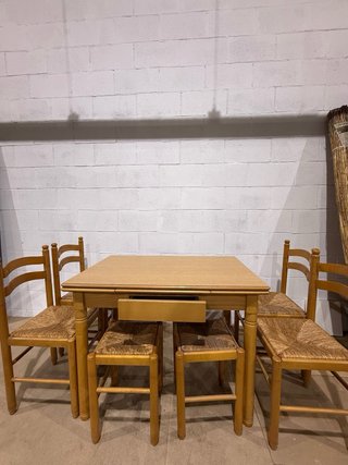 Mesa extensible