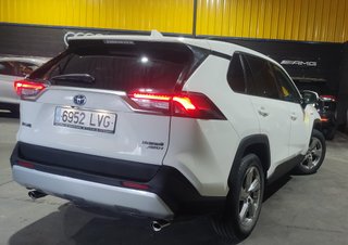 Toyota RAV4 4x4 4WD HIBRIDO - PRECIO NEGOCIABLE