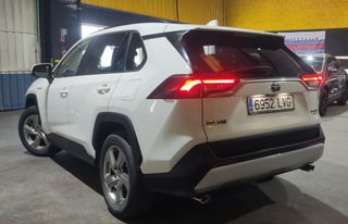 Toyota RAV4 4x4 4WD HIBRIDO - PRECIO NEGOCIABLE