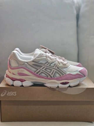 ASICS Gel-NYC Crema Rosa Talla 36