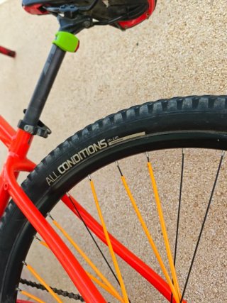 Rockrider Explorer 500 Naranja - Bicicleta montaña