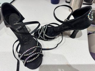 Zapatos de baile REINA negros con pedrería