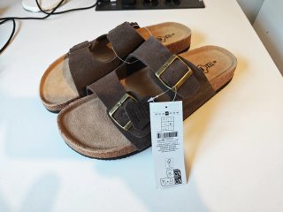 Sandalias tipo birkenston piel Marrones talla 43