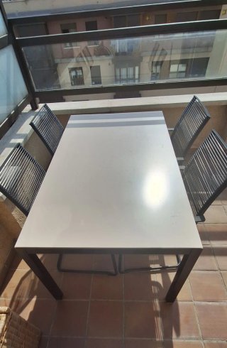 Mesa y 4 Sillas Exterior