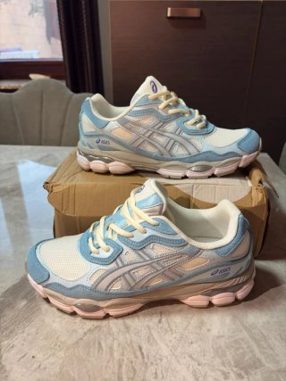 Asics Gel-NYC Cream Arctic Sky Talla 39