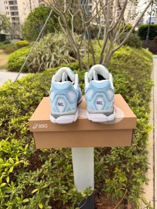 Asics Gel-NYC Cream Arctic Sky Talla 44