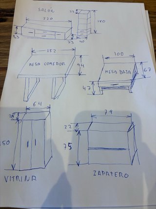 Muebles de salón completo de madera y metal.
