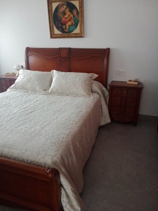 Dormitorio completo: Cama 150 + Armario 250