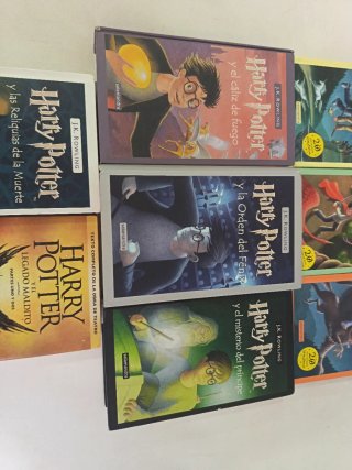Saga completa de Harry Potter más un regalo