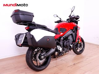 YAMAHA TRACER 9