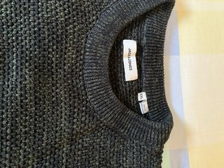 2 Jerséis Jack & Jones Negro y Beige
