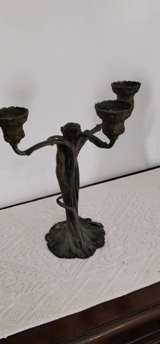 Orologio e candelabri Art Nouveau, liberty