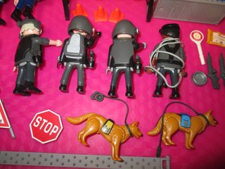 Lote Playmobil Policías y Fuerzas Especiales