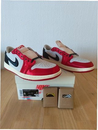Jordan 1 Retro Low Trophy Room EU41