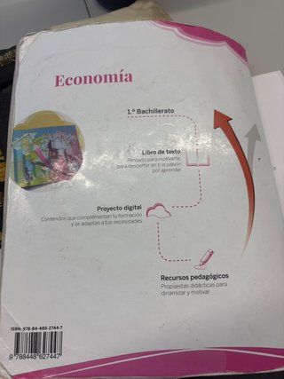 Economía 1.o Bachillerato