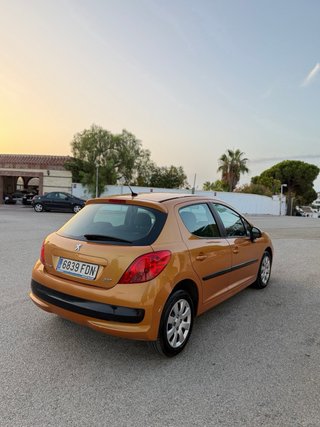 PEUGEOT 207 88.000KMS 2007