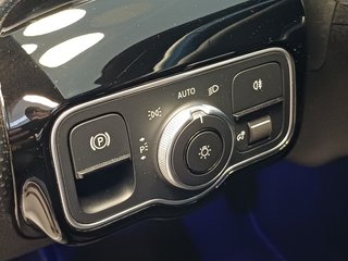 Mercedes-Benz Clase A 180-2024