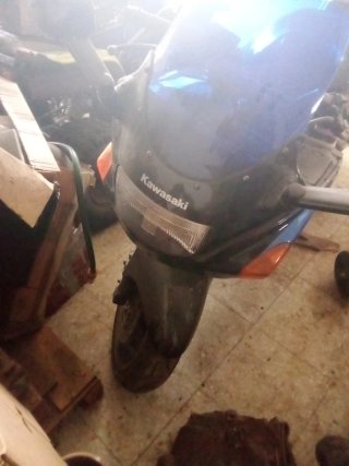 Kawasaki ZZ-R 600 Sportbike Azul/Negro
