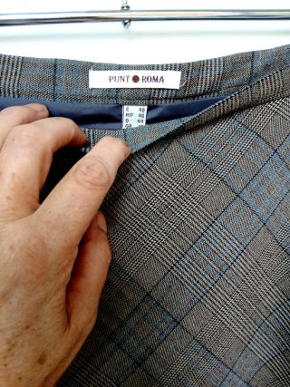 Falda Punt Roma cuadros finos talla 48
