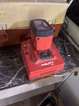 Hilti SFH 151-A Taladro Atornillador