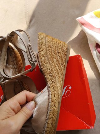 Sandalias cuña Ramoncinas beige N 39