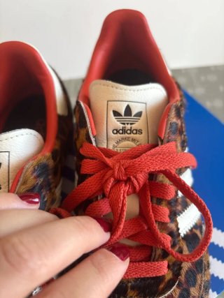 Adidas Samba OG Leopardo Rojo Talla 37