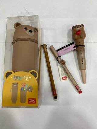 Legami Kit 4 Orsetti: Astuccio, 2 Penne, Portachia