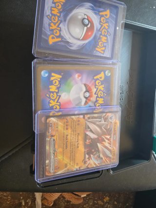 Contenedor Cartas Pokémon + 45 Cartas