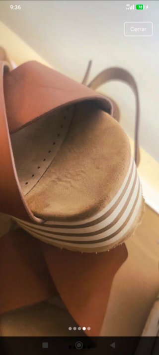 Sandalias de piel marrón