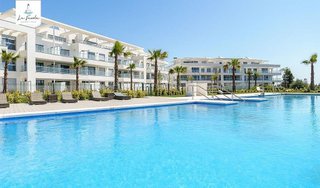 Piso en venta en Calaburra - Chaparral en Mijas