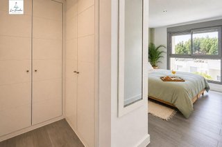 Piso en venta en Calaburra - Chaparral en Mijas