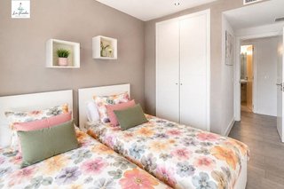 Piso en venta en Calaburra - Chaparral en Mijas
